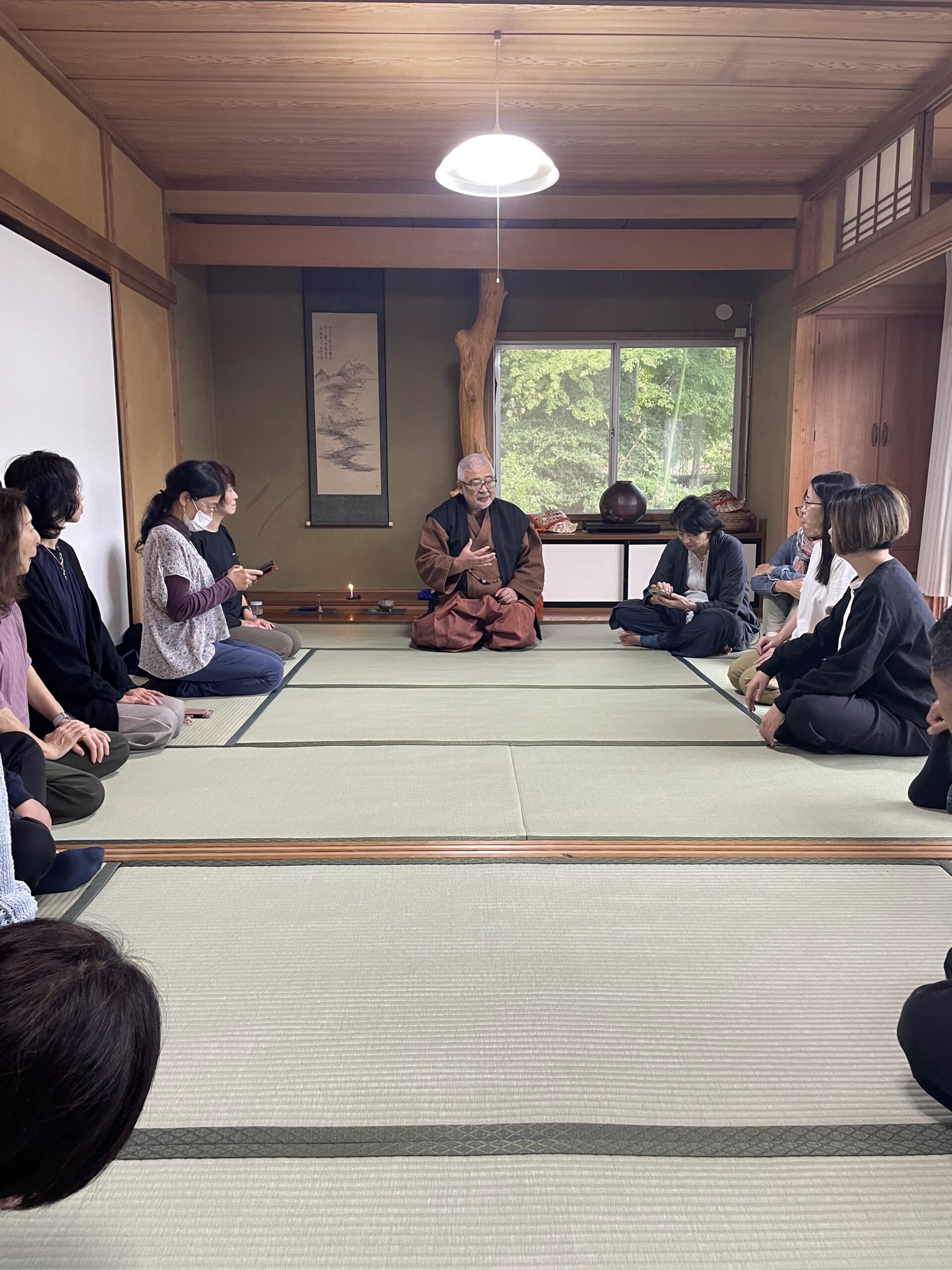心と身体のつながりを体感するワーク