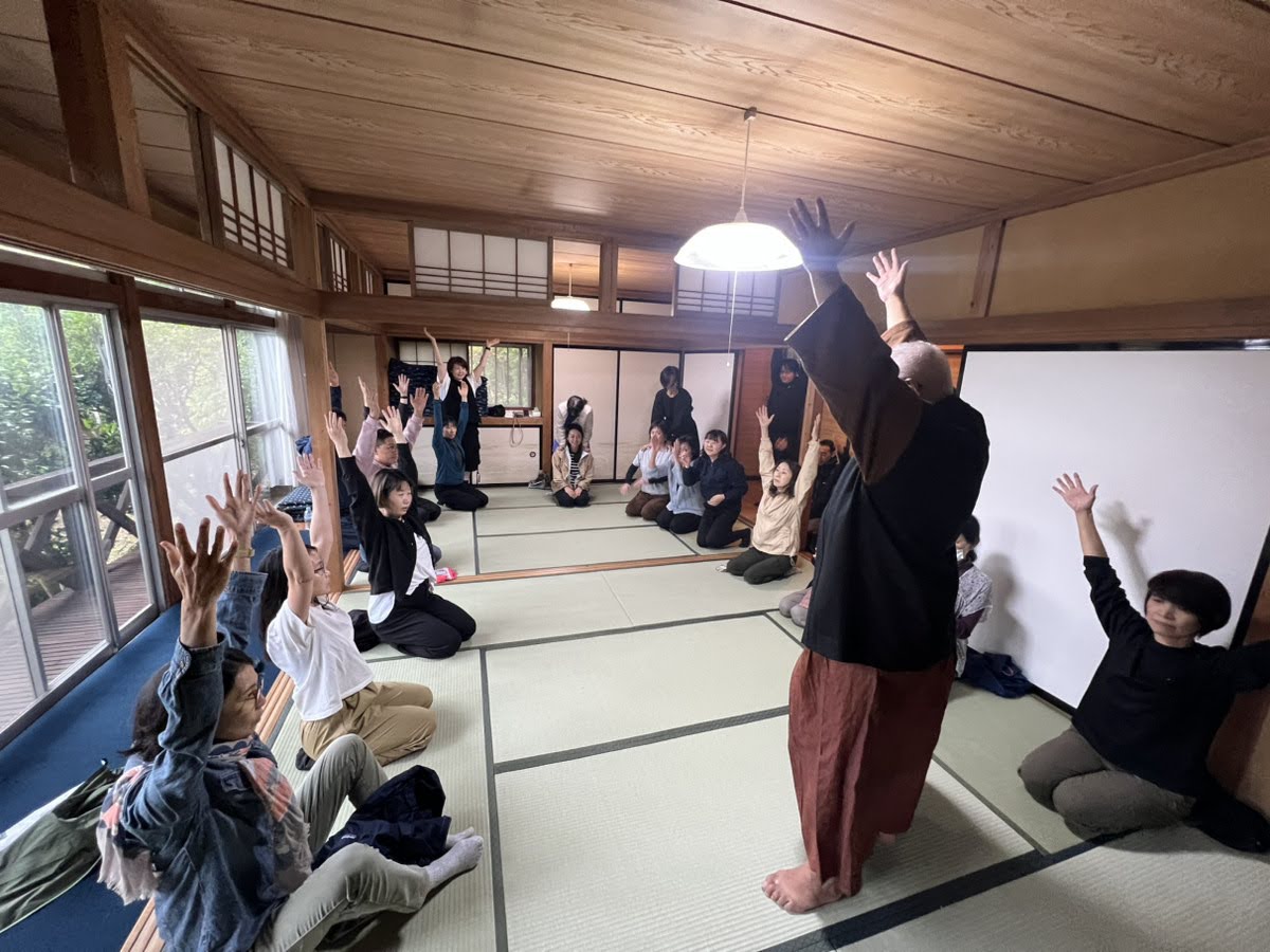 心と身体のつながりを体感するワーク